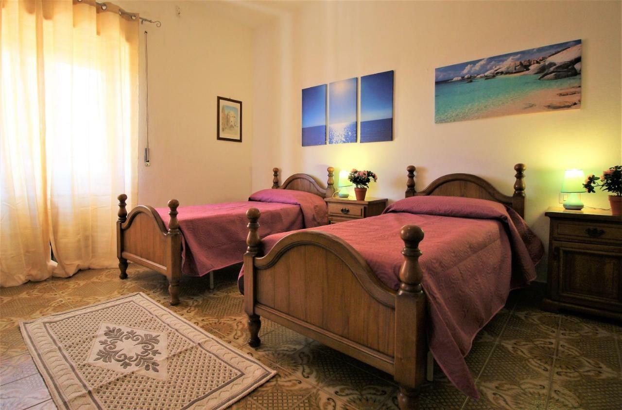Апартаменты Vacanze Sardegna Санта-Тереза-Галлура Экстерьер фото