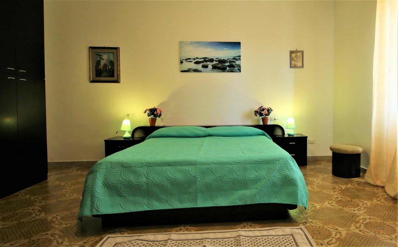 Апартаменты Vacanze Sardegna Санта-Тереза-Галлура Экстерьер фото