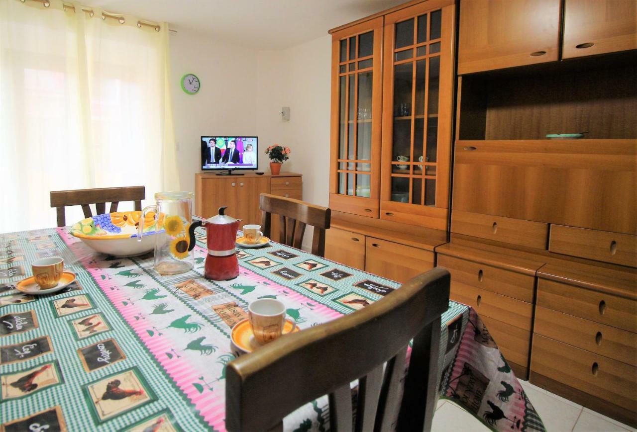 Апартаменты Vacanze Sardegna Санта-Тереза-Галлура Экстерьер фото